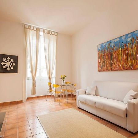 B&B Salerno House Bagian luar foto