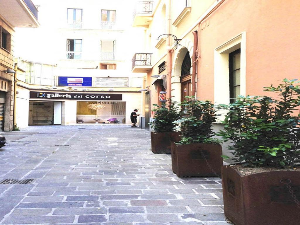 B&B Salerno House Bagian luar foto